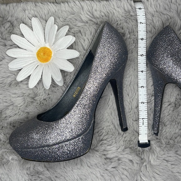 Ollio Shoes - NEW✨Silver Platform Glitter Stiletto by Ollio, Women’s Size 6 1/2